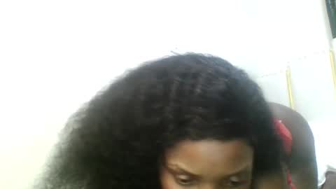 Snapshot of cuteface_lips chatting on 09/25/25, 11:30 cuteface_lips online show from 09/25/25, 11:30