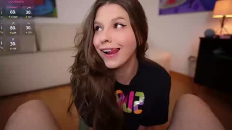 Mia online show from 09/19/25, 09:15