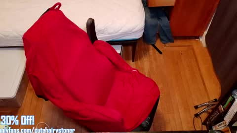 cutehairystoner online show from 05/24/26, 04:39