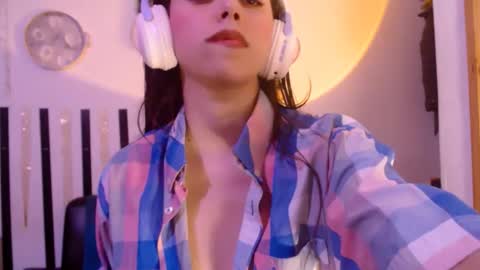 haome online show from 11/09/25, 06:33