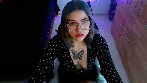 isabella online show from 02/10/26, 04:11