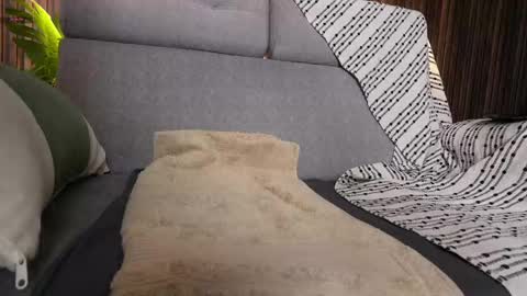 Im Jazmin online show from 04/29/26, 02:48