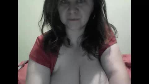 Snapshot of cutejessytom chatting on 04/07/26, 11:26 Jessy online show from 04/07/26, 11:26