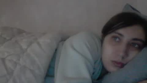 cutekattie online show from 12/20/24, 08:49