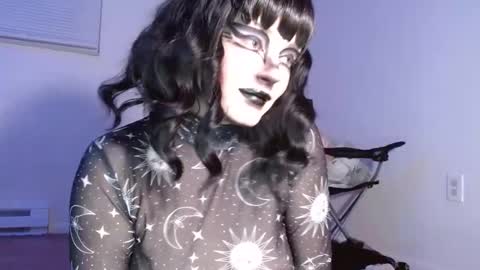 cutelilithbunny online show from 01/22/25, 02:04