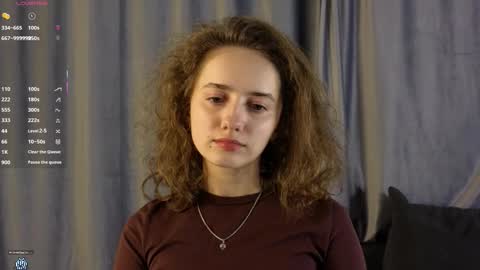 Snapshot of cutelunette chatting on 12/14/25, 03:06 Ellen online show from 12/14/25, 03:06