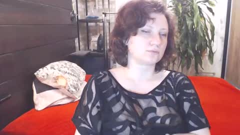 Snapshot of cutemoan chatting on 04/18/26, 09:37 Rita online show from 04/18/26, 09:37