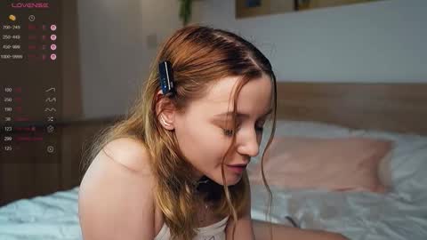 Snapshot of cutenass chatting on 12/15/25, 09:08 Mary online show from 12/15/25, 09:08