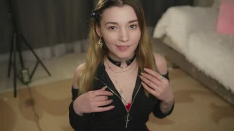 Mary online show from 06/09/26, 06:41