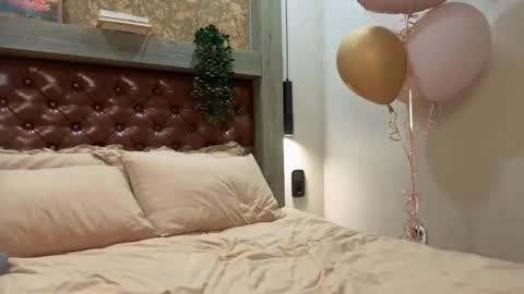 Kim online show from 02/08/26, 02:09