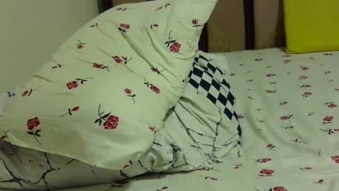 cutermilly online show from 12/20/24, 09:21