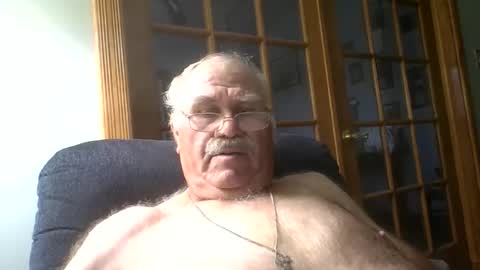 Snapshot of cutesexytony2460 chatting on 08/09/26, 11:37 cutesexytony2460 online show from 08/09/26, 11:37