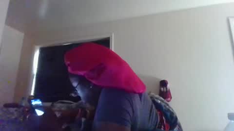 mary mack online show from 10/11/25, 03:10