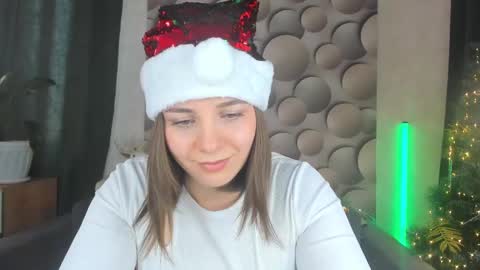 Snapshot of cutesmile_sharon chatting on 12/24/24, 05:27 cutesmile sharon online show from 12/24/24, 05:27