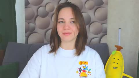 Snapshot of cutesmile_sharon chatting on 02/20/25, 05:01 cutesmile sharon online show from 02/20/25, 05:01