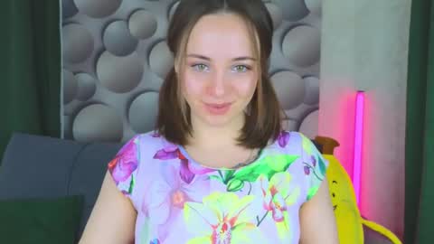 Snapshot of cutesmile_sharon chatting on 03/11/25, 03:05 cutesmile sharon online show from 03/11/25, 03:05