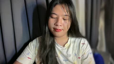 cute online show from 06/10/26, 10:52