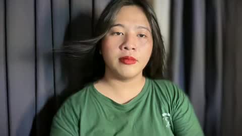 cute online show from 06/17/26, 07:11