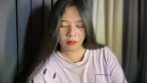 cute online show from 06/24/26, 03:38