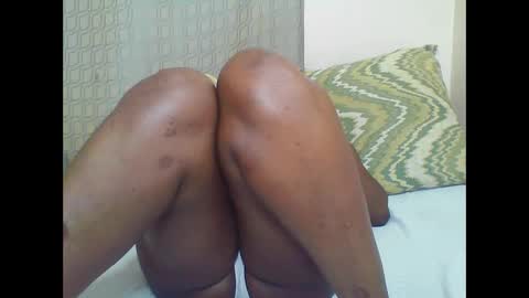 Snapshot of cutetinah chatting on 06/05/26, 10:37 TAMARA online show from 06/05/26, 10:37