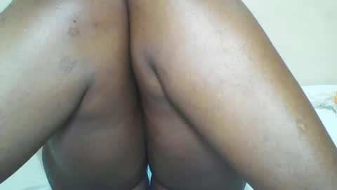Snapshot of cutetinah chatting on 07/20/26, 07:44 TAMARA online show from 07/20/26, 07:44