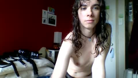Snapshot of cutetransftm chatting on 04/26/26, 01:58 JamieBoy online show from 04/26/26, 01:58