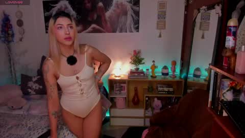 cuteweed420 online show from 04/17/26, 11:19