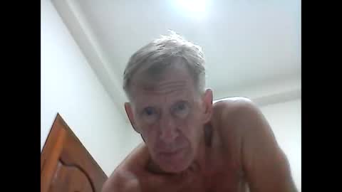 cutewhitebutt online show from 09/20/25, 10:55