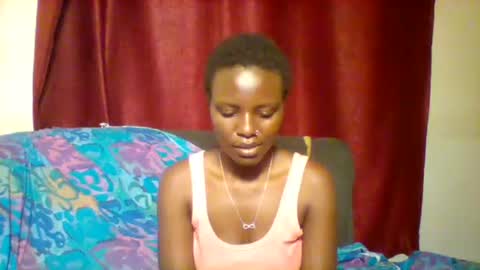 cutey_lunar online show from 01/26/25, 05:34