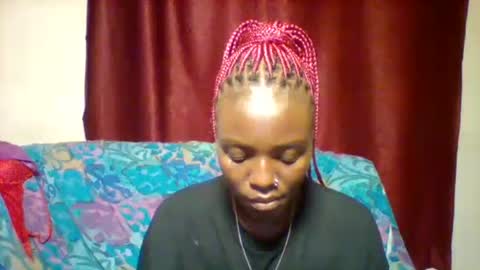 cutey_lunar online show from 01/29/25, 10:11