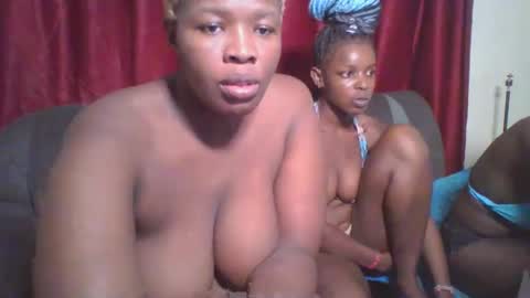 Snapshot of cutey_mellanin chatting on 01/27/25, 12:37 cutey_mellanin online show from 01/27/25, 12:37