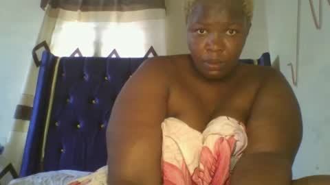 Snapshot of cutey_mellanin chatting on 09/15/25, 11:21 cutey_mellanin online show from 09/15/25, 11:21