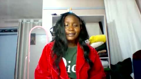 Snapshot of cutezola chatting on 01/09/26, 06:31 cutezola online show from 01/09/26, 06:31