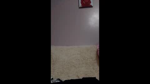 Snapshot of cutezola chatting on 04/12/26, 03:22 cutezola online show from 04/12/26, 03:22