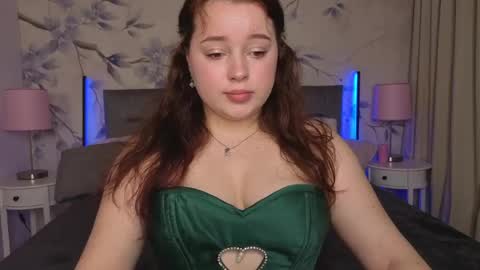 Nika  online show from 05/09/26, 01:49