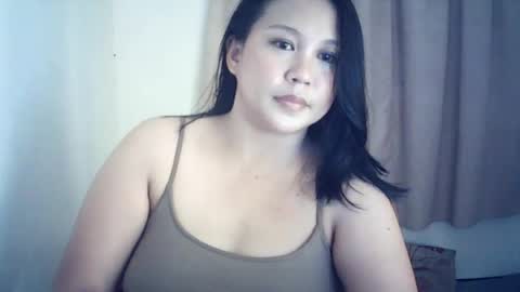 Snapshot of cutie_amaika715 chatting on 07/19/26, 01:48 cutie_amaika715 online show from 07/19/26, 01:48