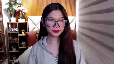 cutie_chinnie online show from 03/24/26, 10:31