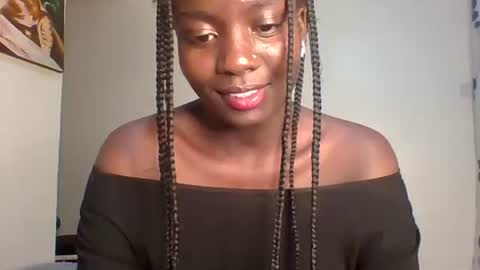 cutie_choco online show from 05/05/26, 08:28