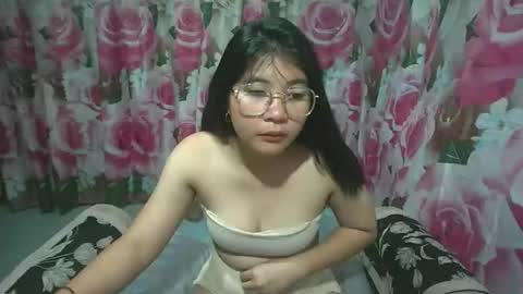 Snapshot of cutie_ethel chatting on 04/30/26, 11:05 cutie_ethel online show from 04/30/26, 11:05