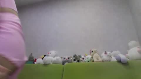 Chloe online show from 11/17/25, 12:27