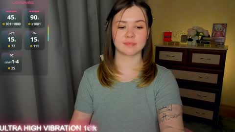mili online show from 04/25/26, 01:41