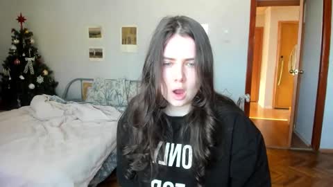 Snapshot of cutie_pearl chatting on 02/21/26, 08:26 Pearl online show from 02/21/26, 08:26