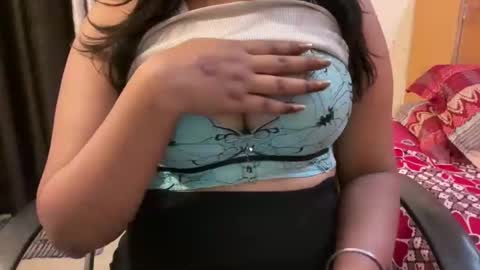 Snapshot of cutie_ruhi chatting on 02/27/26, 09:20 Ruhii online show from 02/27/26, 09:20