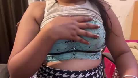 Snapshot of cutie_ruhi chatting on 03/09/26, 09:30 Ruhii online show from 03/09/26, 09:30