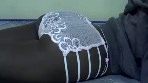 cutiehanish4 online show from 05/27/26, 01:24