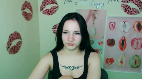 Emma online show from 03/18/26, 01:36