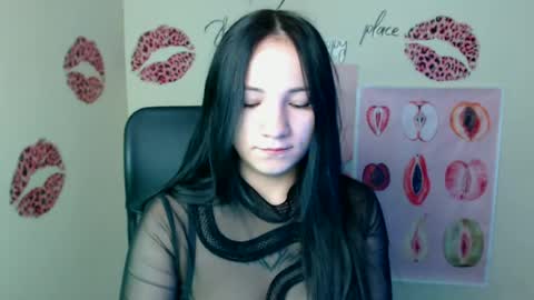 Emma online show from 06/14/26, 06:15