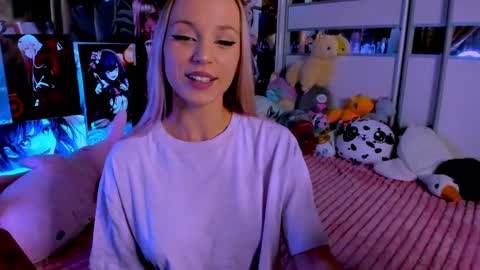 Nora online show from 01/03/25, 09:47