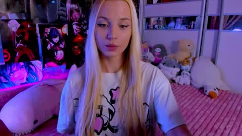 Nora online show from 10/28/25, 09:17