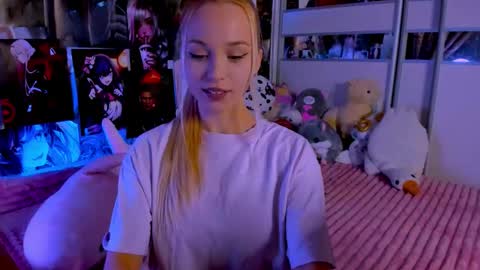 Nora online show from 11/30/25, 09:19